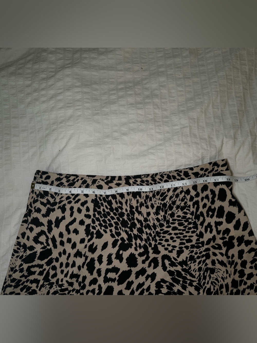 Jules & Leopold Beige and Black Animal Print A-Line Skirt - Picture 2 of 5